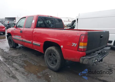 1999 Chevrolet Silverado 1500 Ls z USA, uszkodzony, nr VIN 2GCEK19T3X1275556